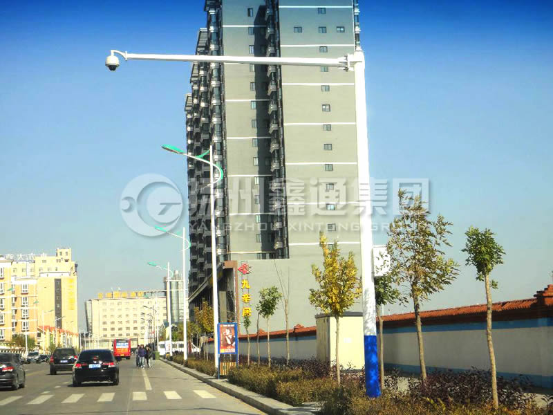 DJG-016,電子警察桿，八棱球機(jī)桿